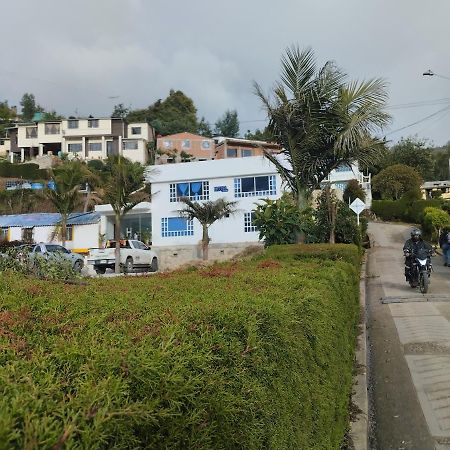 Hotel Colina Los Robles Gachancipa Buitenkant foto